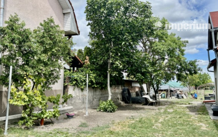 Komfortné bývanie v dvojgeneračnom 7 izbovom rod. dome v obci Vieska.