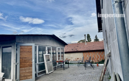 Komfortné bývanie v dvojgeneračnom 7 izbovom rod. dome v obci Vieska.