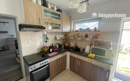 Rodinný dom len na skok od koryta Malého Dunaja? TENTO DOMČEK VÁM HO POSKYTNE.