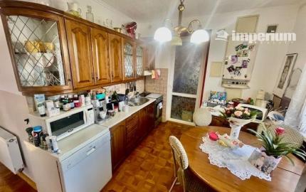 LEHNICE - Veľký Lég, na predaj veľký 3. izb. byt aj s garážou