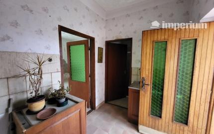 Na predaj 4izb. starší rodinný dom na 9 árovom pozemku v Maďarsku, obec Jánossomorja.