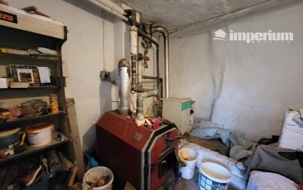 Na predaj 4izb. starší rodinný dom na 9 árovom pozemku v Maďarsku, obec Jánossomorja.