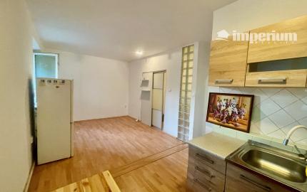 REZERVOVANÉ - predaj 2 izb. byt v Šamoríne, Školská ulica.