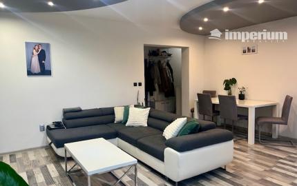 Na predaj pekný veľkometrážny 3 izbový byt s garážou na ul. Nová Ves.