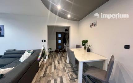 Na predaj pekný veľkometrážny 3 izbový byt s garážou na ul. Nová Ves.