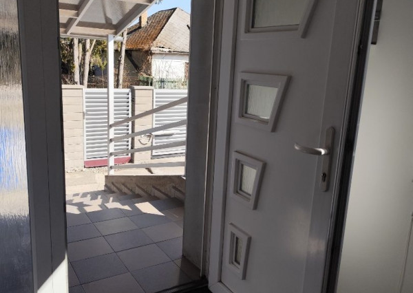 Na predaj 4  - izbový rodinný dom s veľkou záhradou v obci Veľké Kosihy