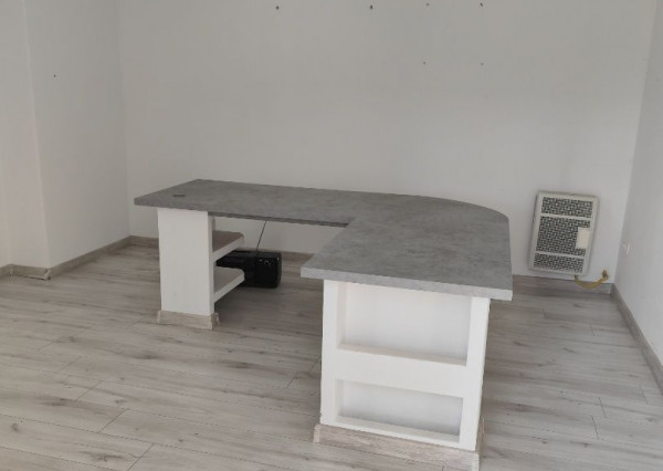 Na predaj 4  - izbový rodinný dom s veľkou záhradou v obci Veľké Kosihy