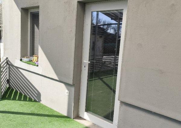 Na predaj 4  - izbový rodinný dom s veľkou záhradou v obci Veľké Kosihy