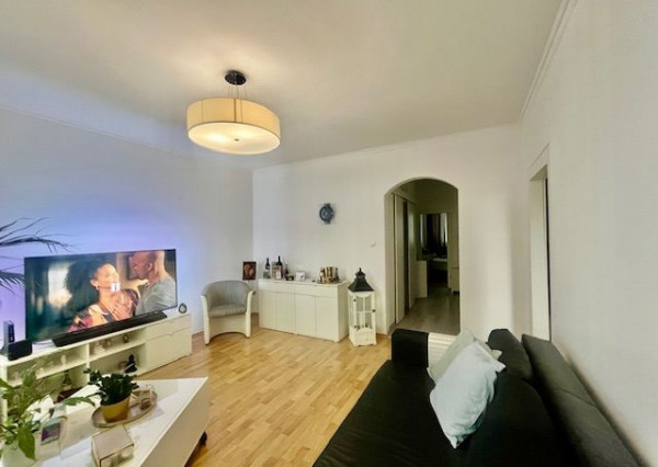 Predaj 3-izbový slnečný byt  blízko centra na ulici Nám.Priateľstva v Dunajskej Strede.