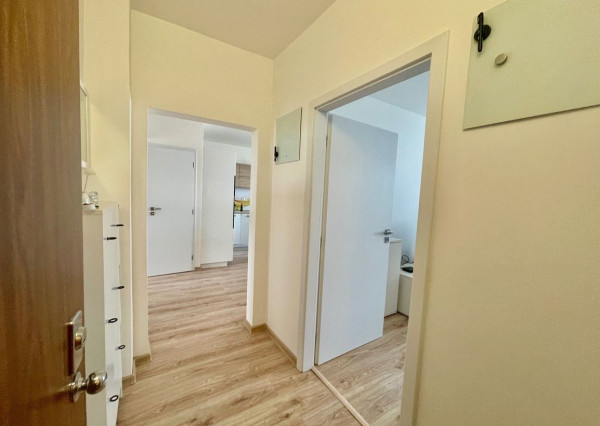 Na predaj pôvodne 3.izb. byt, kompletná rekonštrukcia, Bratislava - Petržalka, Jasovská ulica.