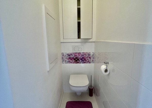 Na predaj pôvodne 3.izb. byt, kompletná rekonštrukcia, Bratislava - Petržalka, Jasovská ulica.