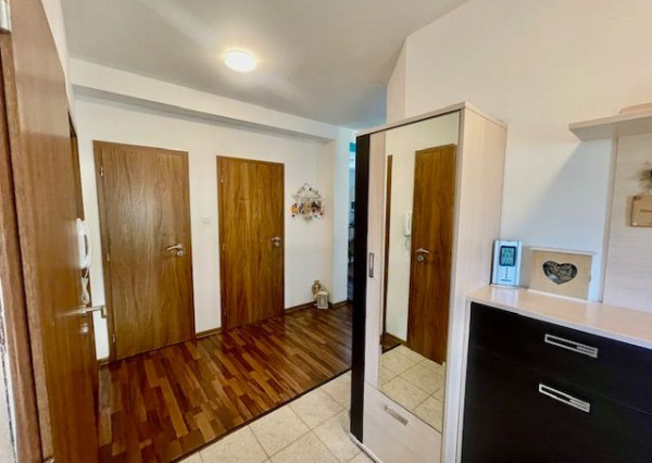 Predaj 5 izbový rodinný dom v obci Rohovce, neďaleko R7, len 8km od Šamorína