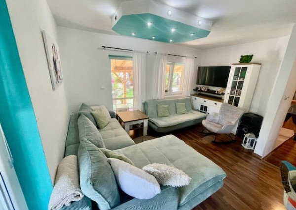 Predaj 5 izbový rodinný dom v obci Rohovce, neďaleko R7, len 8km od Šamorína