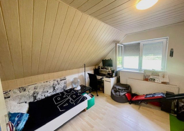 Predaj 5 izbový rodinný dom v obci Rohovce, neďaleko R7, len 8km od Šamorína