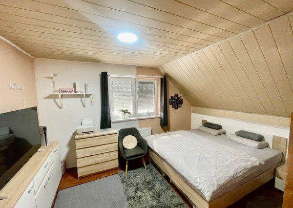 Predaj 5 izbový rodinný dom v obci Rohovce, neďaleko R7, len 8km od Šamorína