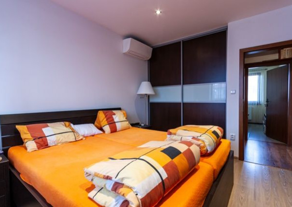 Na predaj 3 izbový rodinný dom v obci Holice pri R7, Dunajská Streda, Trnavský kraj