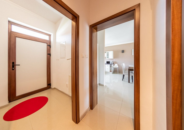 Predaj úžasného bungalovu v prihraničnej obci Medveďov.