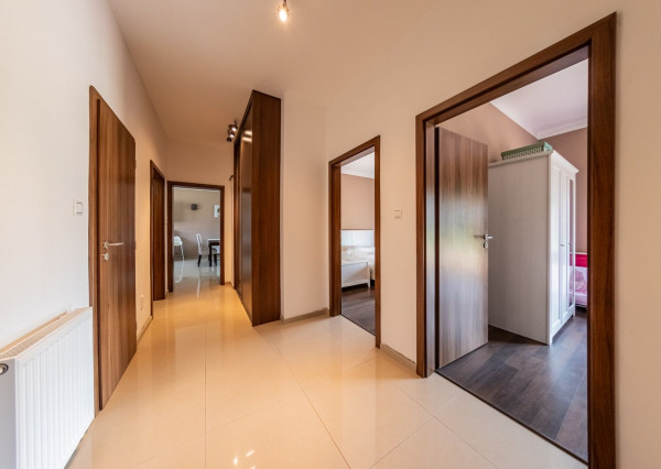 Predaj úžasného bungalovu v prihraničnej obci Medveďov.