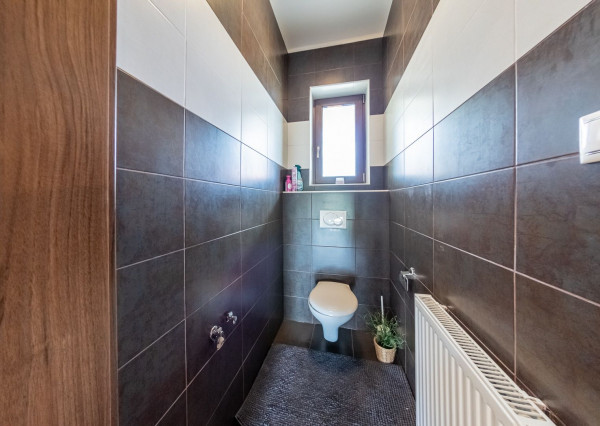 Predaj úžasného bungalovu v prihraničnej obci Medveďov.