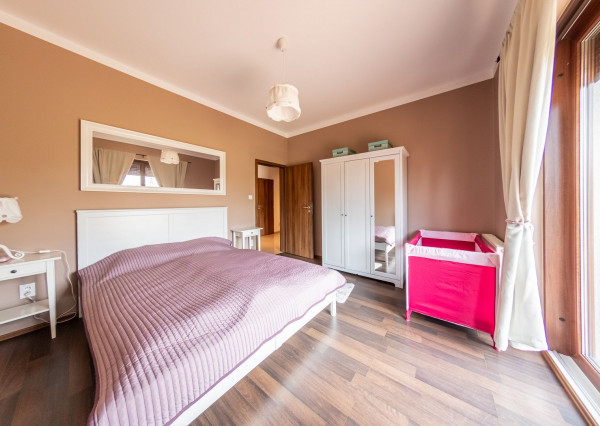 Predaj úžasného bungalovu v prihraničnej obci Medveďov.