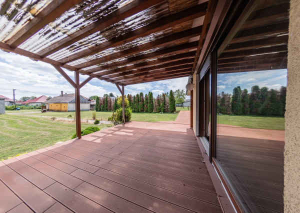 Predaj úžasného bungalovu v prihraničnej obci Medveďov.