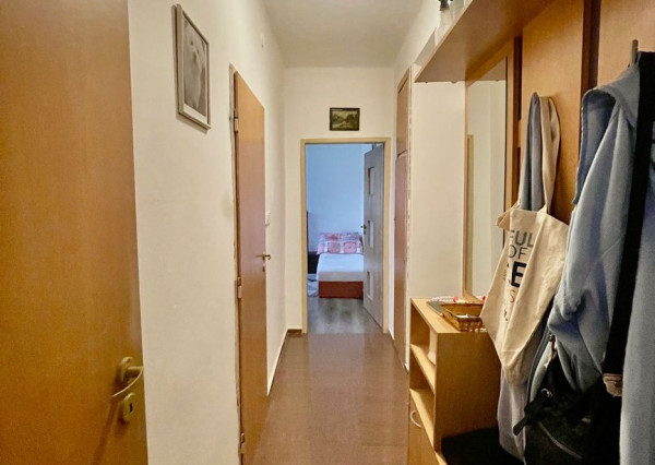 REZERVOVANÉ - predaj 2 izb. byt v Šamoríne, Školská ul.