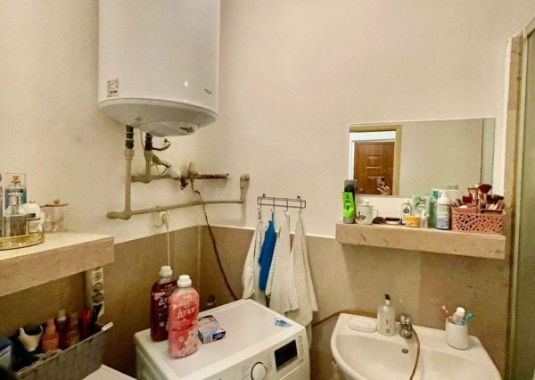 REZERVOVANÉ - predaj 2 izb. byt v Šamoríne, Školská ul.