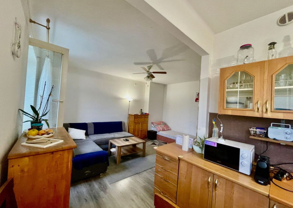 REZERVOVANÉ - predaj 2 izb. byt v Šamoríne, Školská ul.