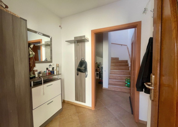 Na predaj 3 izb. rodinný dom v obci Rohovce, Dun. Streda.