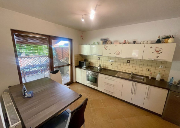 Na predaj 3 izb. rodinný dom v obci Rohovce, Dun. Streda.