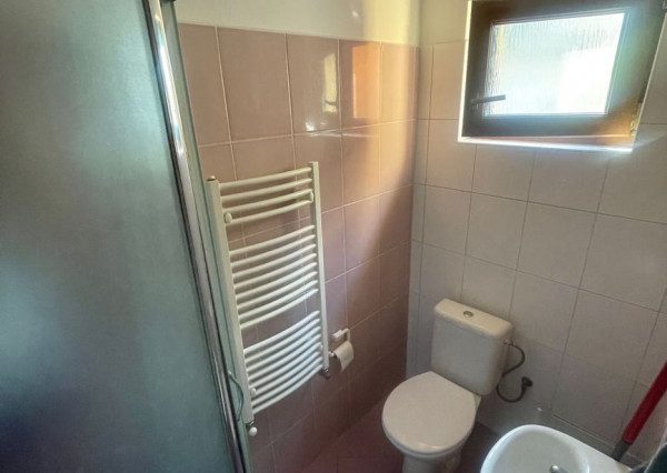 Na predaj 3 izb. rodinný dom v obci Rohovce, Dun. Streda.