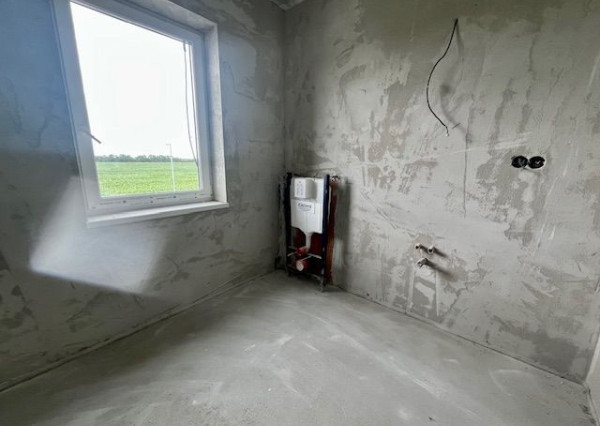 Rovinka -predaj 4 izbový byt so záhradkou.