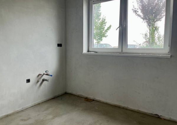 Rovinka -predaj 4 izbový byt so záhradkou.