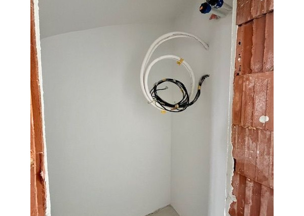 Rovinka -predaj 4 izbový byt so záhradkou.