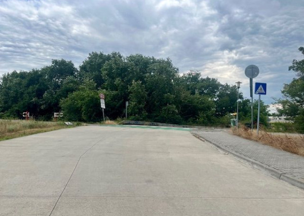 Rovinka -predaj 4 izbový byt so záhradkou.