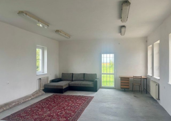 Prenájom skladového  priestoru v obci Štvrtok na Ostrove.