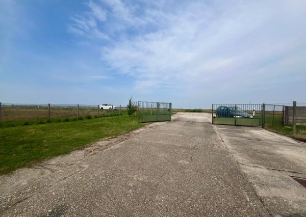 Prenájom skladového  priestoru v obci Štvrtok na Ostrove.