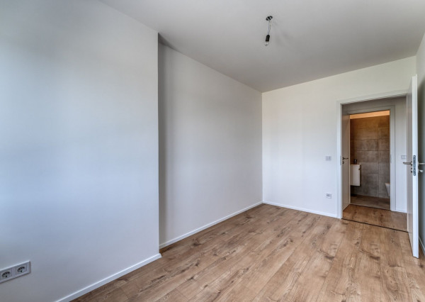 Rajka -BEZ PLATENIA PRISPEVKU: Predaj : tehlových 2-3 -izbových bytov -novostavba.