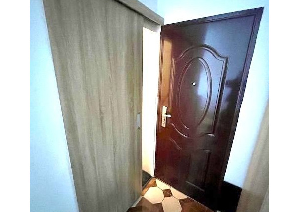 REZERVOVANÉ - Predaj 2 izb.bytu  s garážou v obci Veľké Uľany.