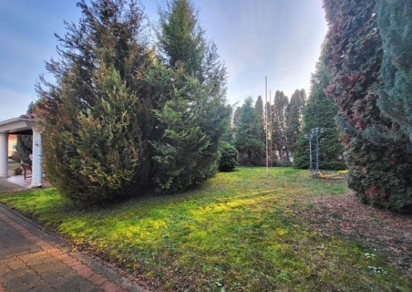 Predaj viacgeneračného domu v maďarskom meste Mosonmagyaróvár.