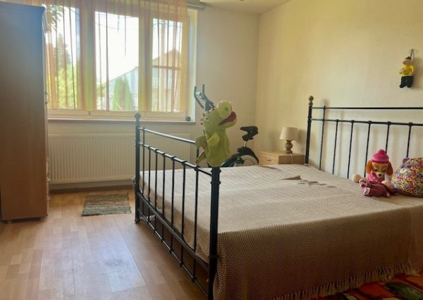 Imperium RK Vám ponúka na predaj 4 izbový rodinný dom za susednými hranicami v  HEGYESHALOME.