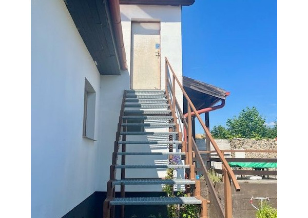 Imperium RK Vám ponúka na predaj 4 izbový rodinný dom za susednými hranicami v  HEGYESHALOME.