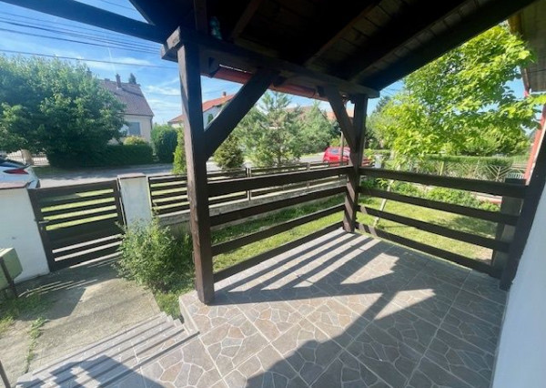 Imperium RK Vám ponúka na predaj 4 izbový rodinný dom za susednými hranicami v  HEGYESHALOME.