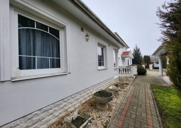 Predaj viacgeneračného domu v maďarskom meste Mosonmagyaróvár.