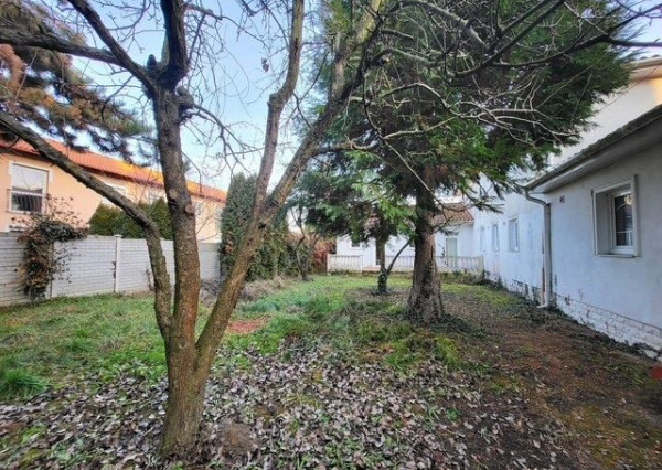 Predaj viacgeneračného domu v maďarskom meste Mosonmagyaróvár.