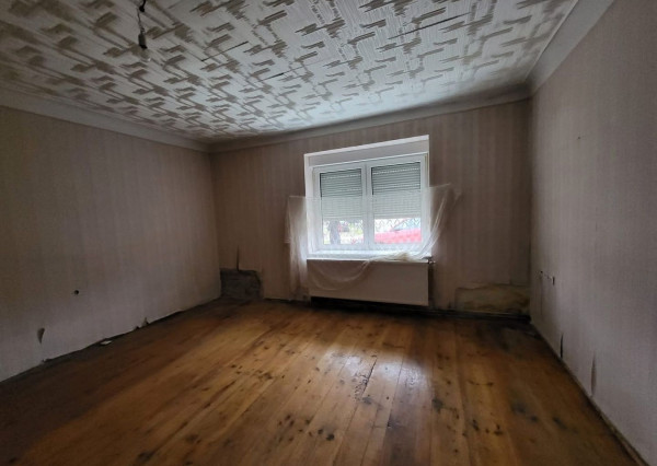 Na predaj 4izb. starší rodinný dom na 9 árovom pozemku v Maďarsku, obec Jánossomorja.