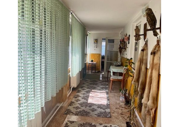 Na predaj 4izb. starší rodinný dom na 8 árovom pozemku  Lehnice -Sása.