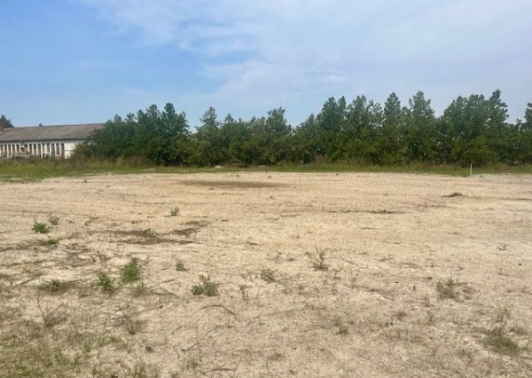 Prenájom skladovacieho objektu v obci Štvrtok na Ostrove.