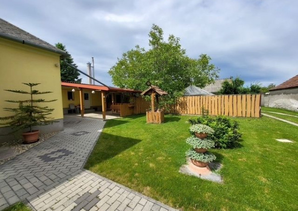 Predaj rodinného domu  blízko Bratislavy - Dunakiliti.