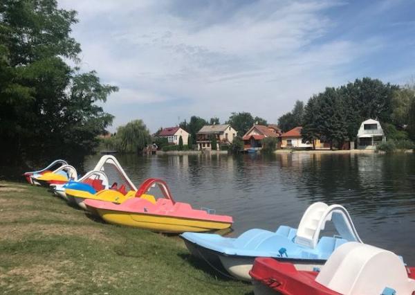 Predaj stavebné pozemky 769 m2 a 720 m2 v obci DUNASZIGET, Maďarsko - CENA : 61 eur / m2